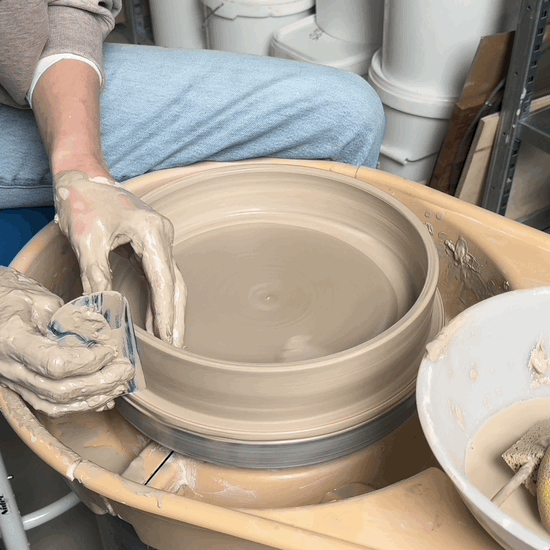 Light beige marbled bowl