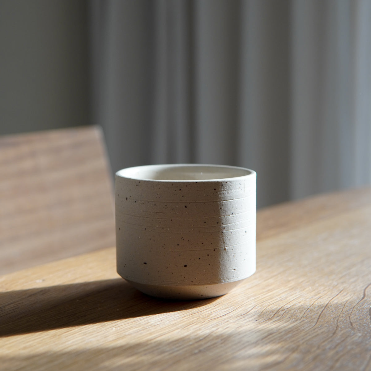 Set of two speckled cups